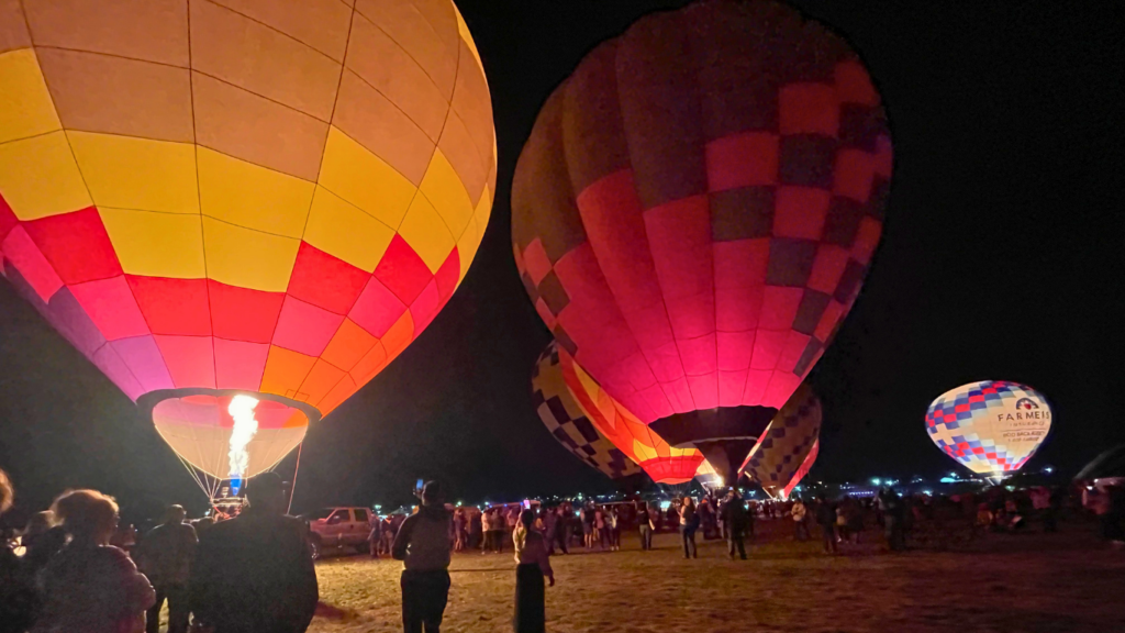 Balloon Fiesta glowing balloons