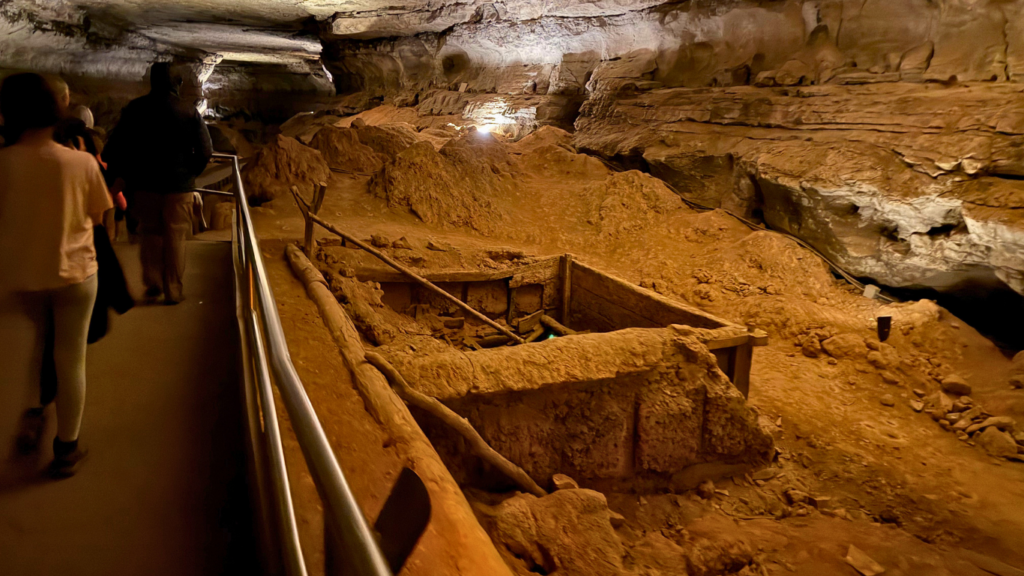 Mammoth Cave saltpeter 